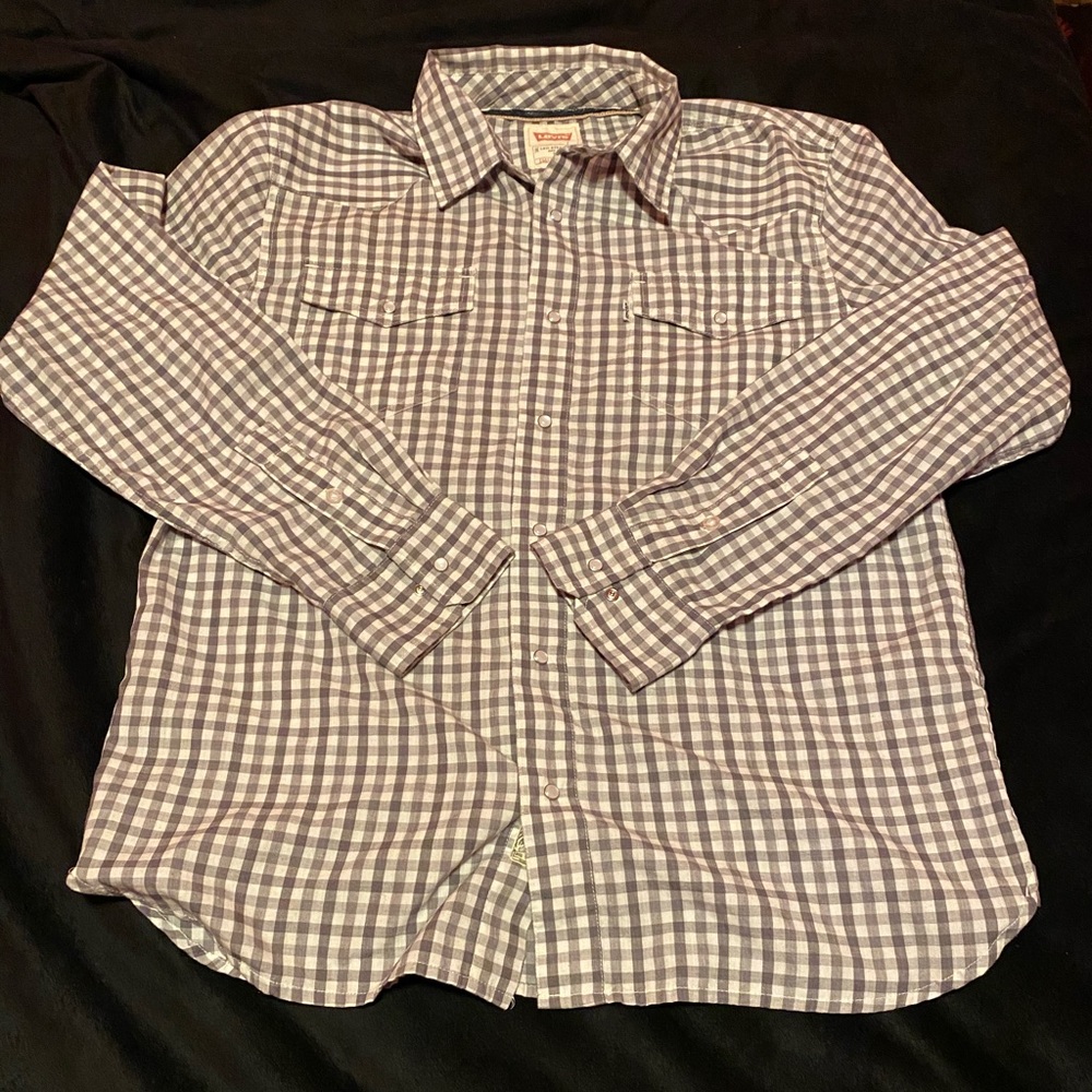 VINTAGE LONG SLEEVE LEVI’S SHIRT